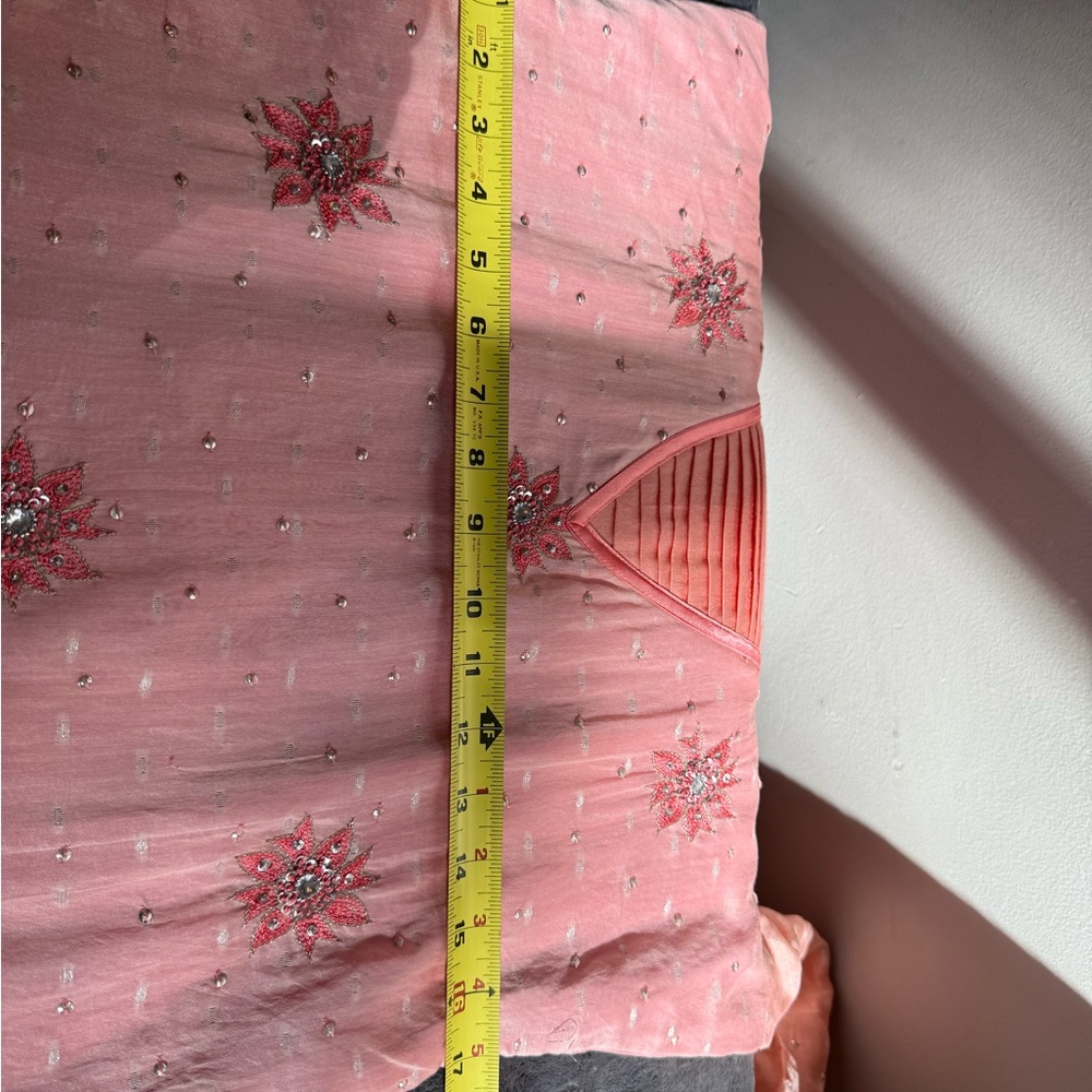Pakistani/indian Pink embroidered Sequined dress . Hand made - Picture 10 of 16